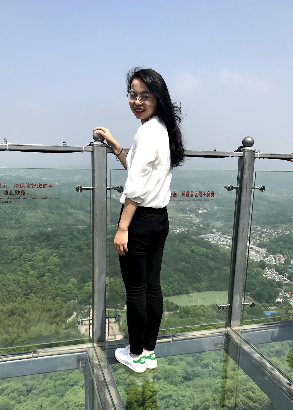 2e2c5c5dbd124474ad315538ba696d5d.jpg