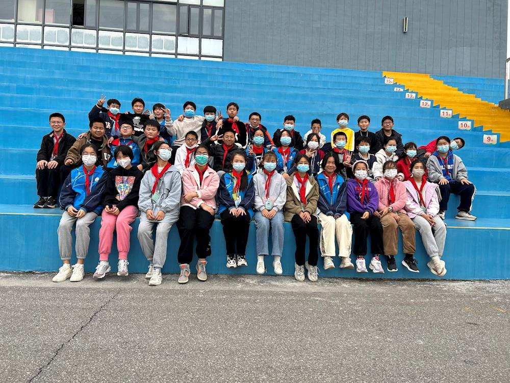 db770fa698c94892b62a4df10f7d7a29.jpg